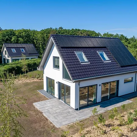 Great Energy Neutral On Texel With Sauna And Sun Shower
