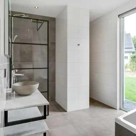 Great Energy Neutral On Texel With Sauna And Sun Shower Holiday home *
