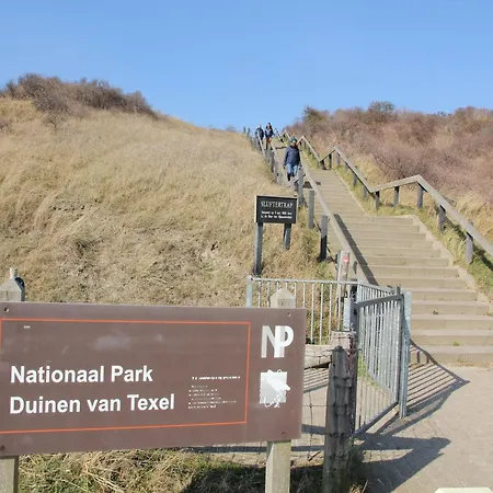 Casa de Férias Great Energy Neutral On Texel With Sauna And Sun Shower Westermient