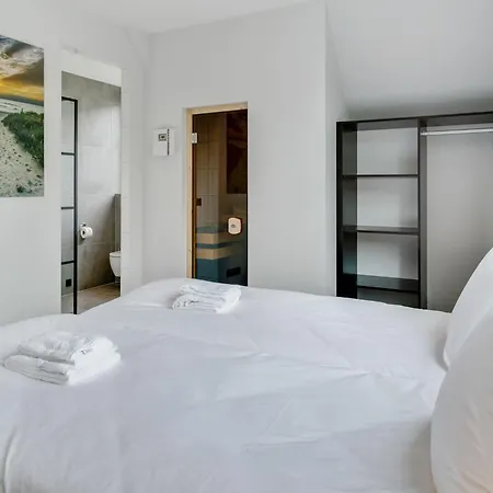 Great Energy Neutral On Texel With Sauna And Sun Shower Westermient